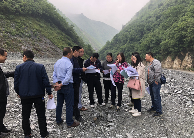 阳安二线直通线进行水保变更方案现场查勘(图4)