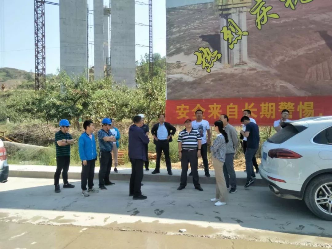 黄蒲高速公路项目开展水土保持工作现场检查(图2) 黄蒲高速公路项目开展水土保持工作现场检查(图2)