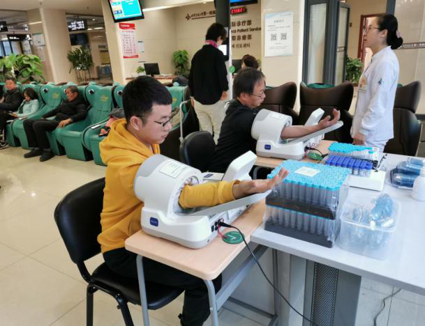 以人为本情系员工,健康体检温暖人心(图6) 以人为本情系员工,健康体检温暖人心(图6)